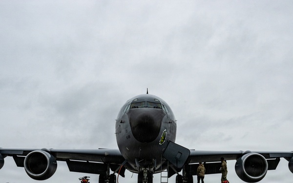 100 ARW fuels 48 FW in Ramstein Flag 26