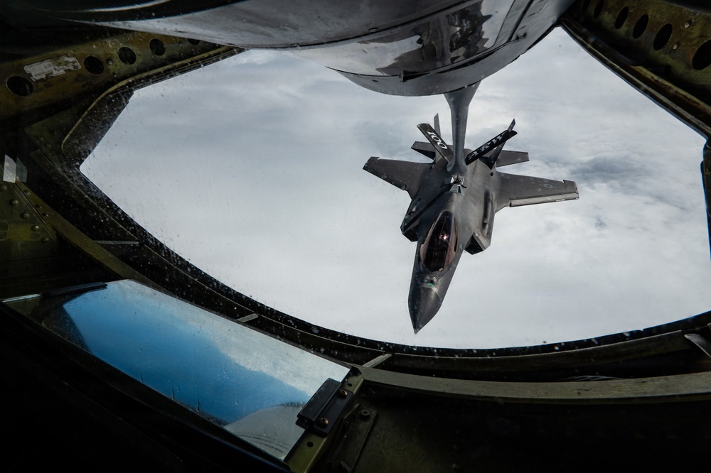 100 ARW fuels 48 FW in Ramstein Flag 26