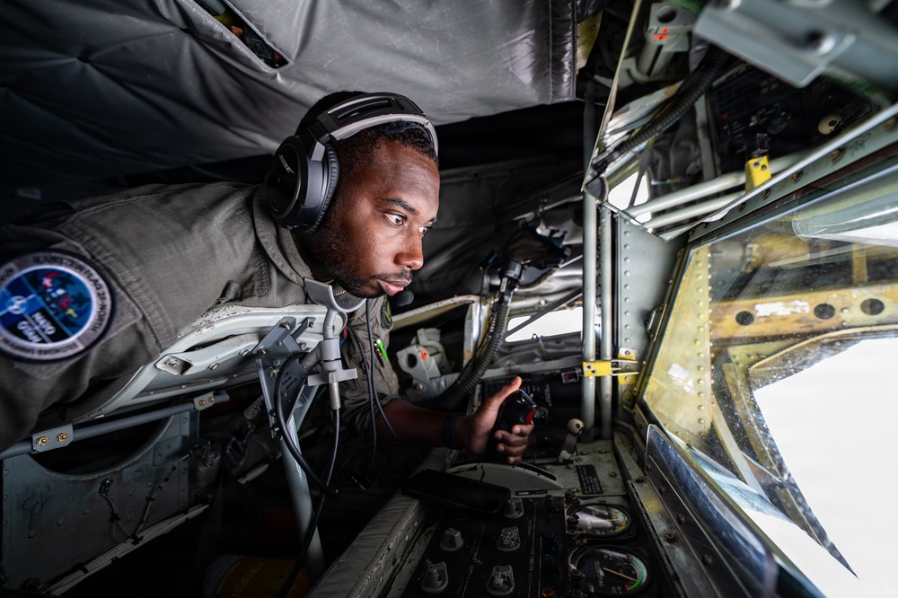 100 ARW fuels 48 FW in Ramstein Flag 26