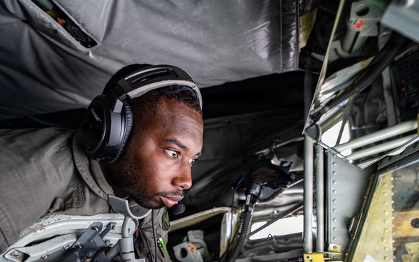 100 ARW fuels 48 FW in Ramstein Flag 26