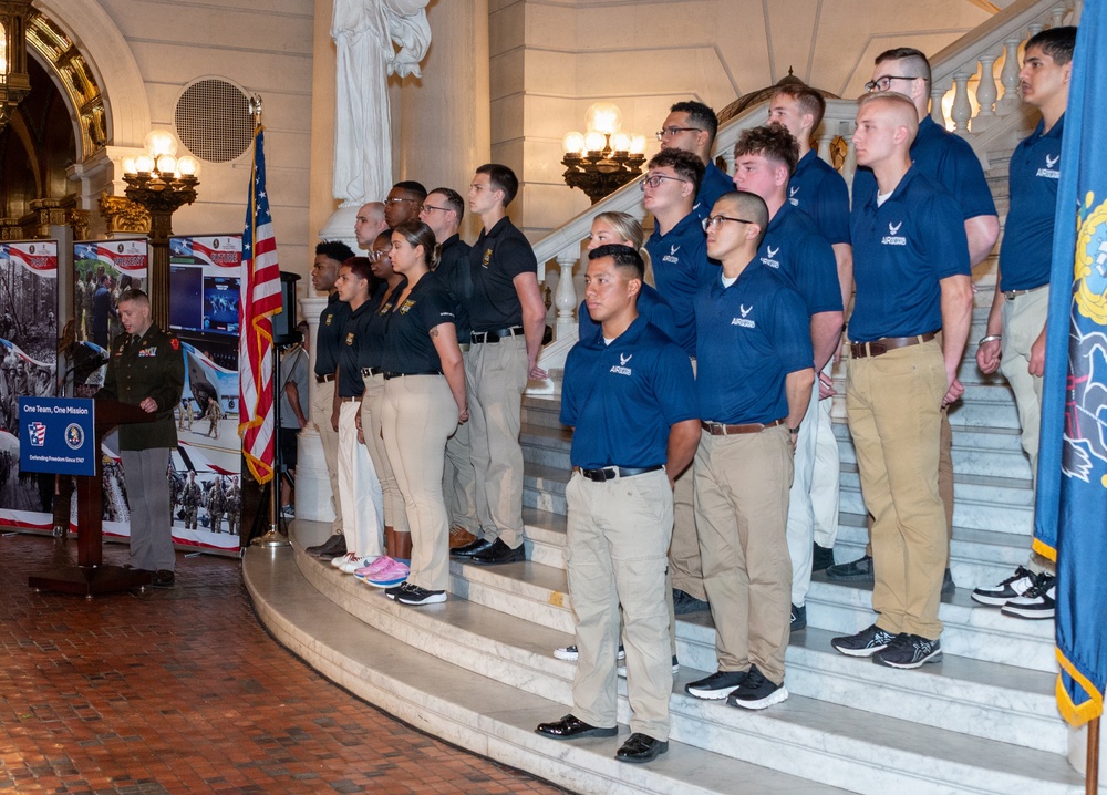 Guard and Veterans Day at the Capitol - Defending Freedom Since 1747