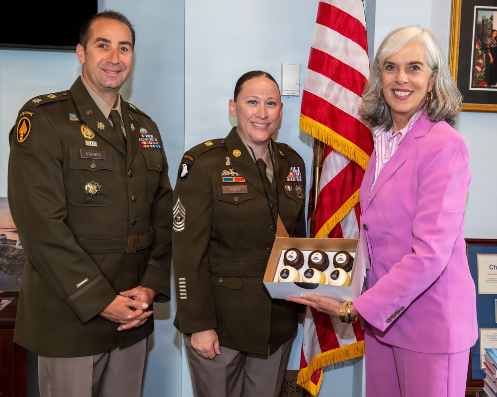 Capitol Hill Cupcake Delivery honoring the U.S. Army’s 251st Birthday