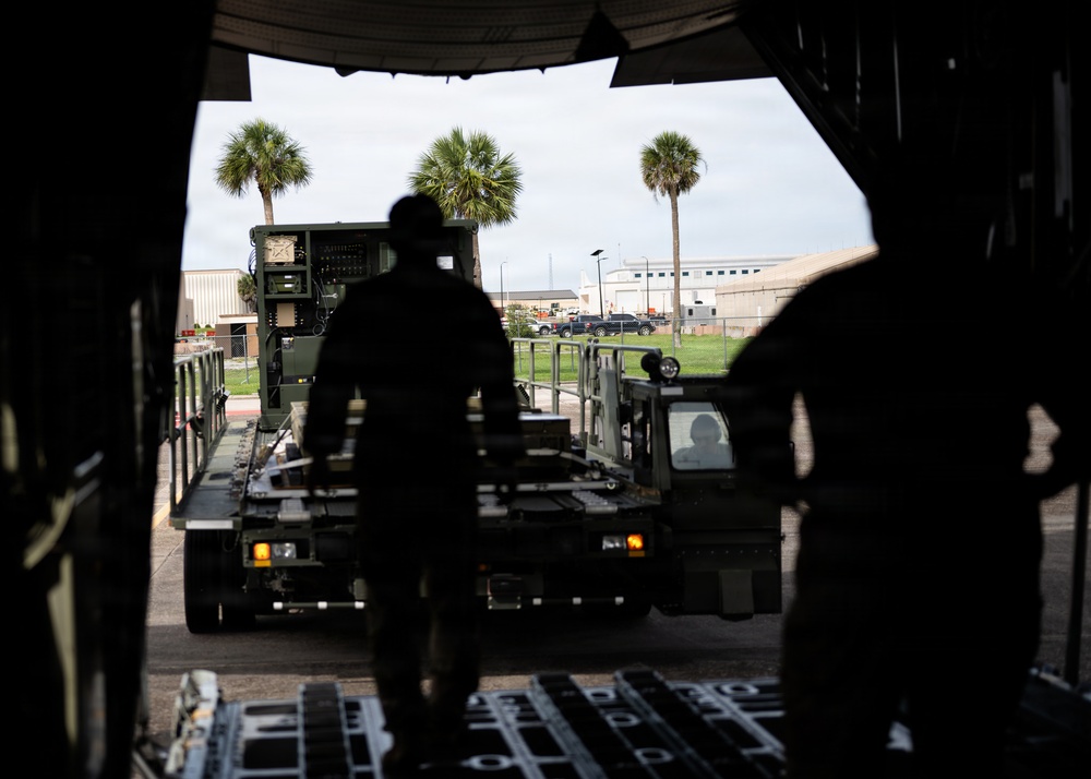 325th LRS Airmen conduct combat offload Method B training at Tyndall AFB