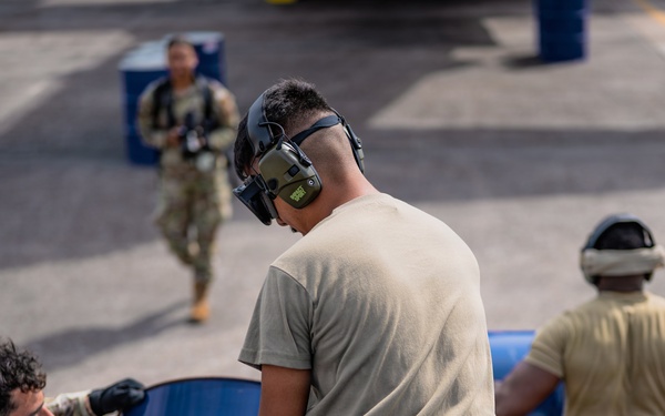 325th LRS Airmen conduct combat offload Method B training at Tyndall AFB