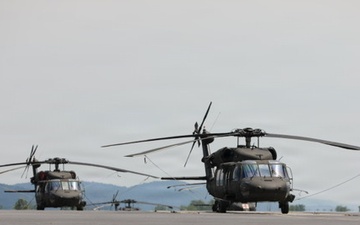 UH-60 black hawk helicopters