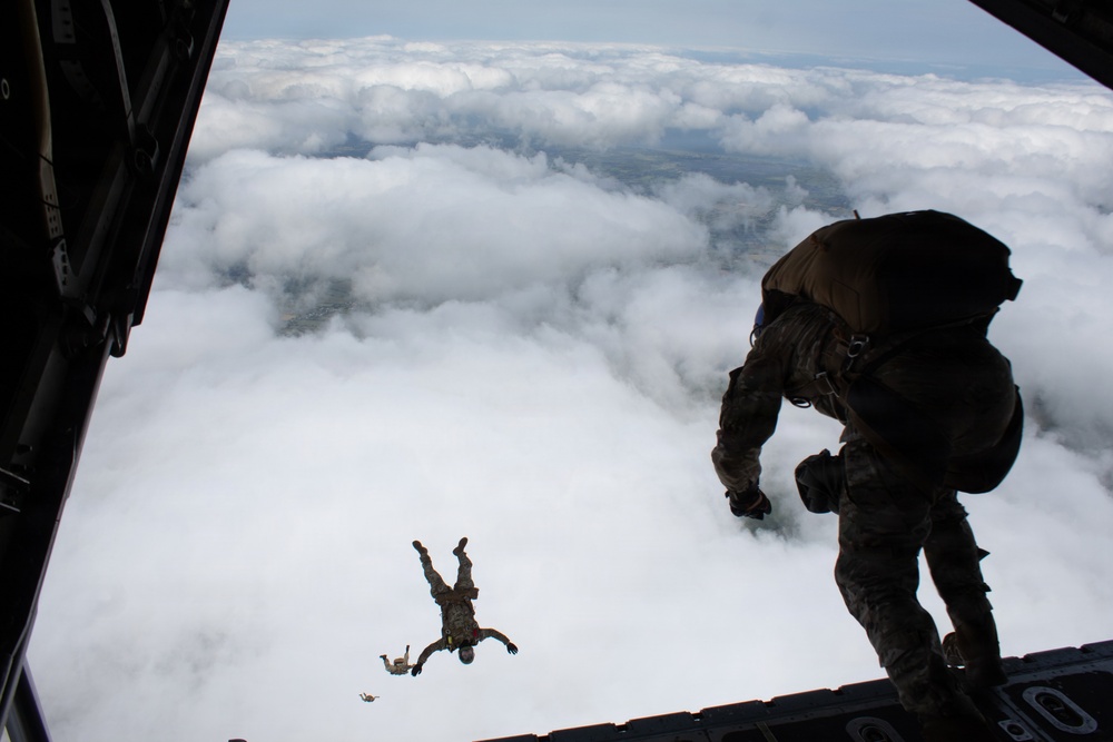 D-Day 82: Airborne Jump
