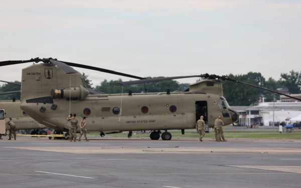 CH-47 chinook helicopters