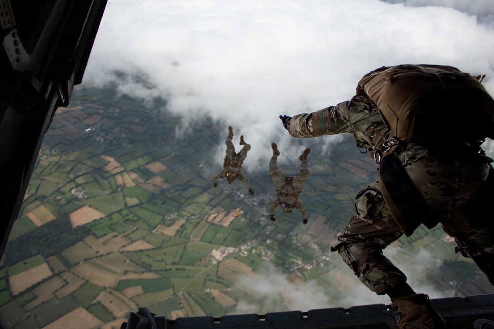 D-Day 82: Airborne Jump
