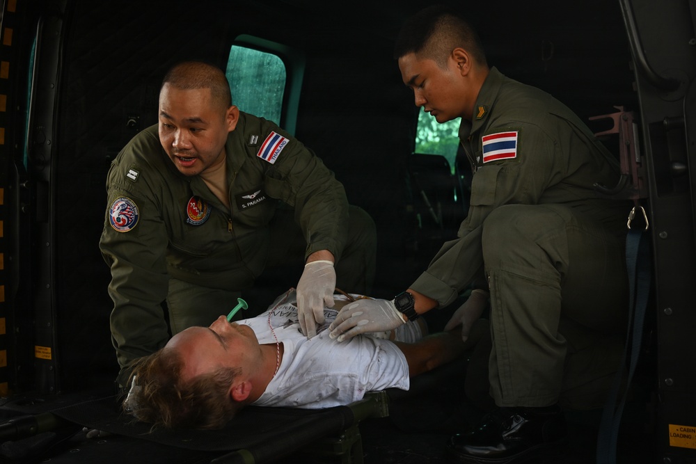 Royal Thai Air Force, Washington Air National Guard conduct medical evacuation training during Enduring Partners 2026