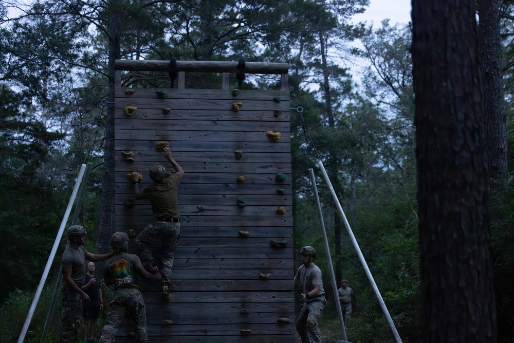 7th Special Forces Group (Airborne) Soldiers compete in Best Team competition during Red Empire Week 2026
