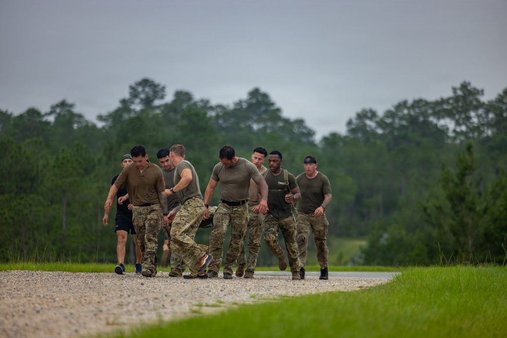 7th Special Forces Group (Airborne) Soldiers compete in Best Team competition during Red Empire Week 2026
