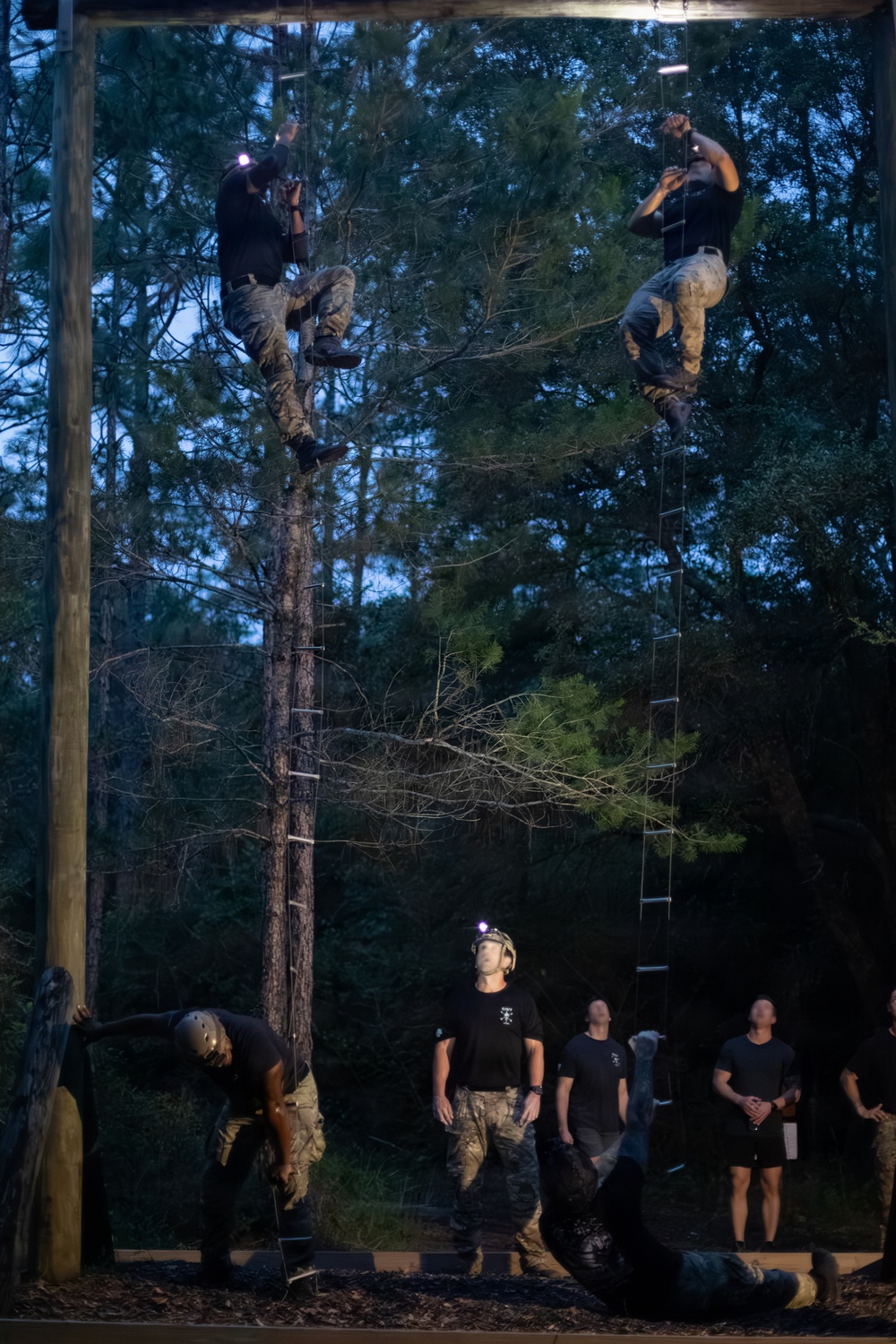 7th Special Forces Group (Airborne) Soldiers compete in Best Team competition during Red Empire Week 2026