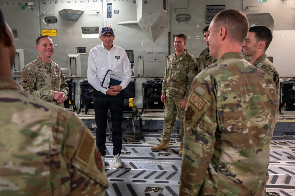 CEO of the USO visits the 145th Airlift Wing