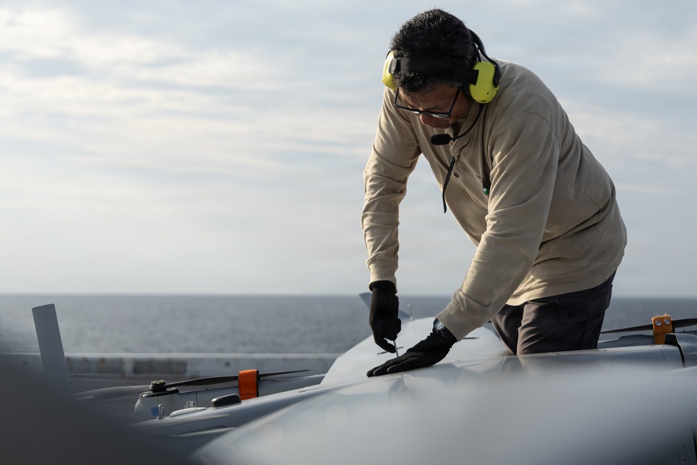 26th Marine Expeditionary Unit’s Type Commanders Amphibious Training | JUMP 20 Flight Checks