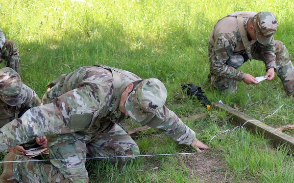 OCS Field Training Tests Leadership