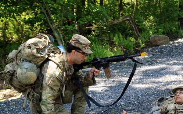 OCS Field Training Tests Leadership