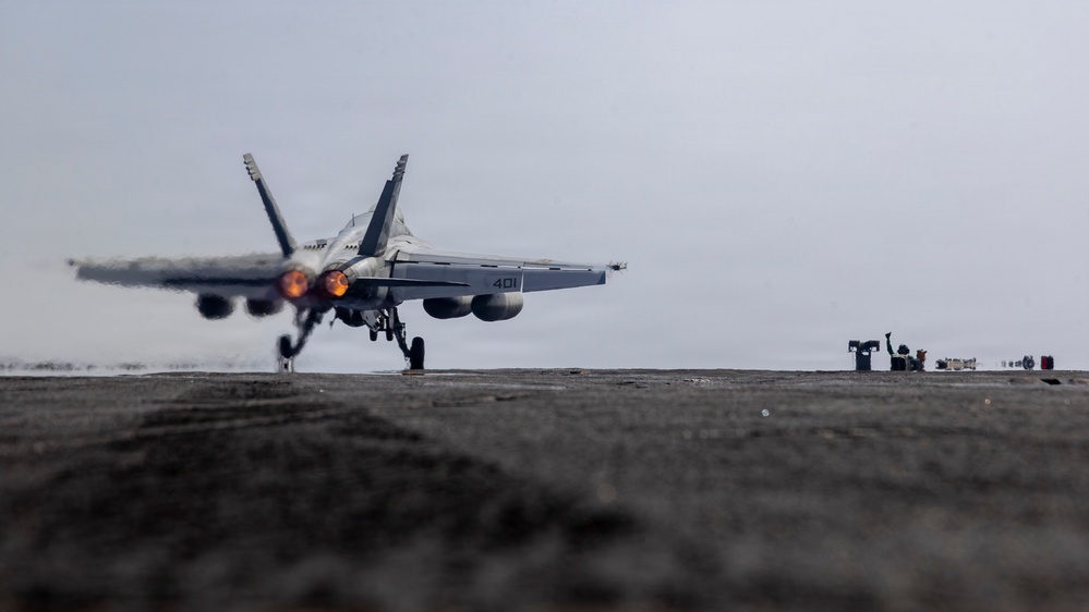 Abraham Lincoln Conducts Flight Operations