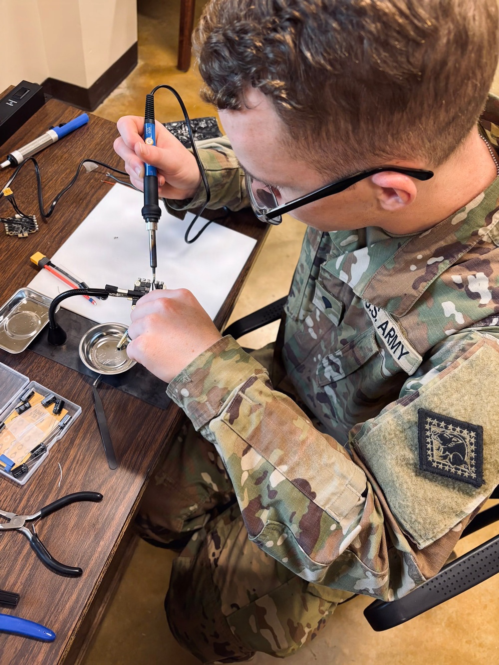224 Maintenance Company Soldiers Support 39th IBCT with Drone Training Resources