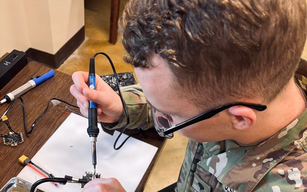 224 Maintenance Company Soldiers Support 39th IBCT with Drone Training Resources