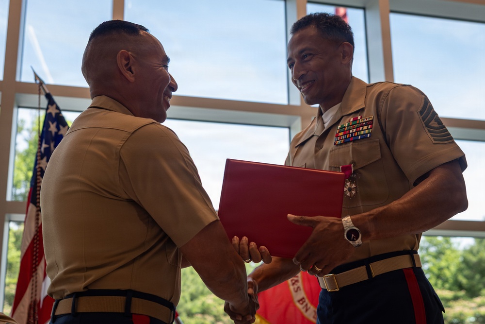 Master Gunnery Sergeant Steven Upsher Retires after 30 years