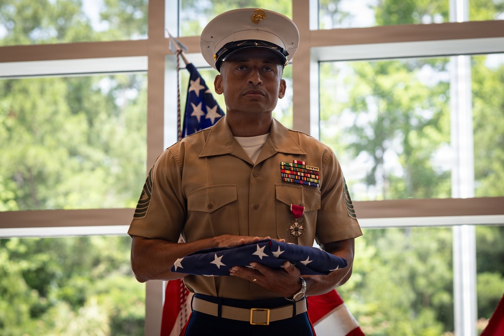 Master Gunnery Sergeant Steven Upsher Retires after 30 years