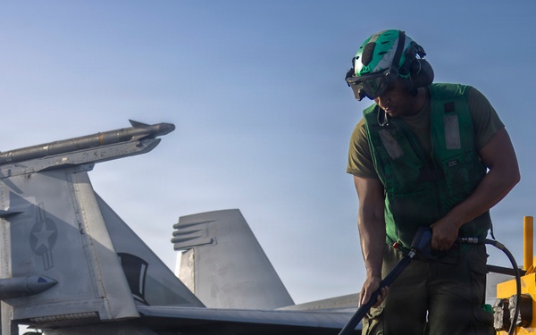 Abraham Lincoln Conducts Flight Deck Operations