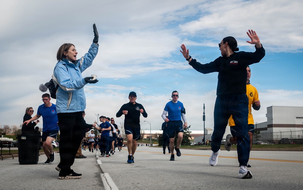 Offutt Airmen take part in CAF run