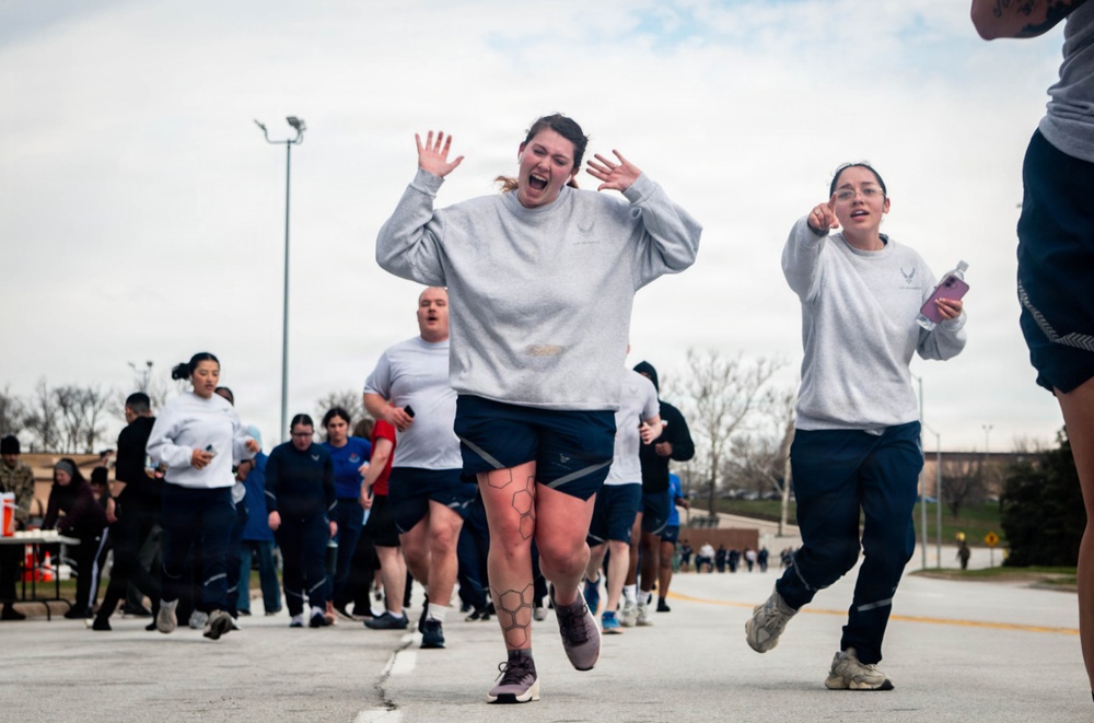 Offutt Airmen take part in CAF run