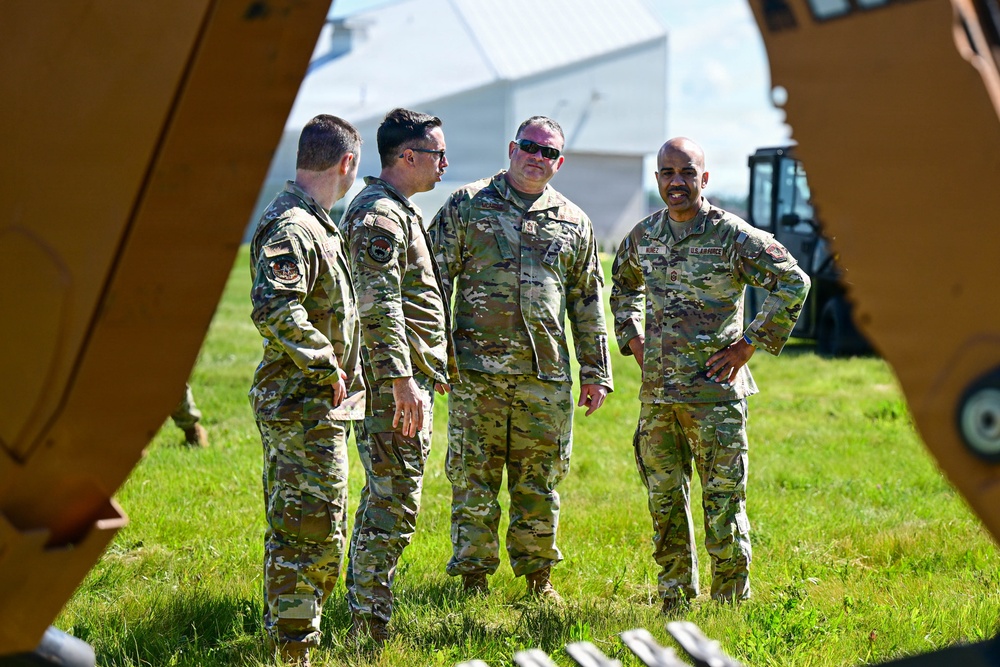 AFRC COMMAND CHIEF NUÑEZ VISITS NIAGARA TO ENGAGE WITH 914 ARW AIRMEN