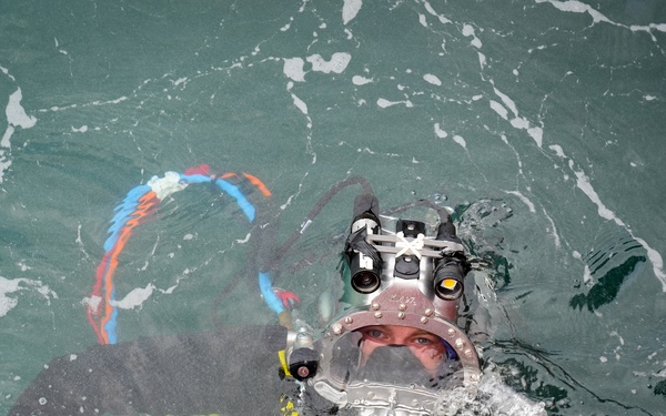 Underwater Construction Team Supports Future Dry Dock 5 at Pearl Harbor Naval Shipyard
