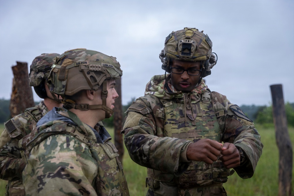 U.S. Army Combat Engineers strengthen NATO partnership through cross-training in Poland