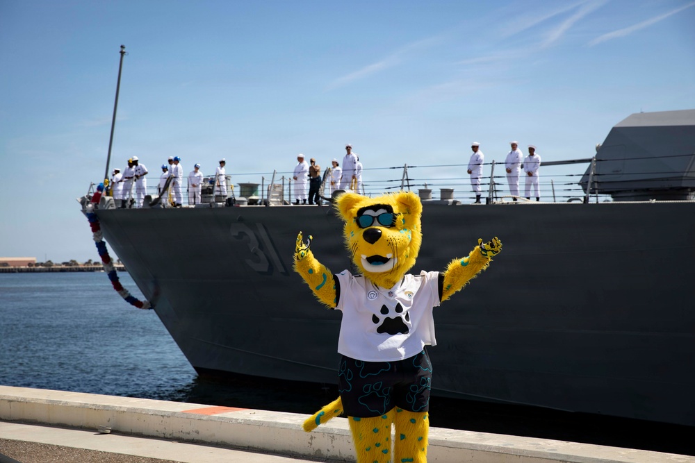 USS Cleveland Arrives at Naval Station Mayport