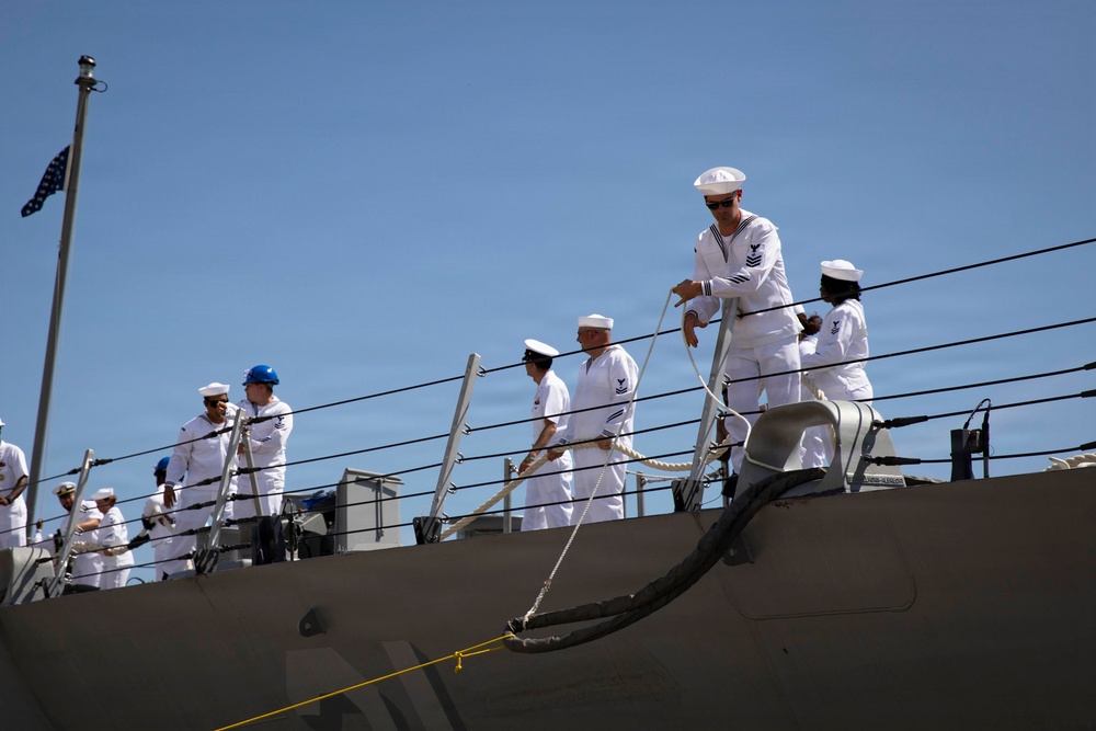 USS Cleveland Arrives at Naval Station Mayport