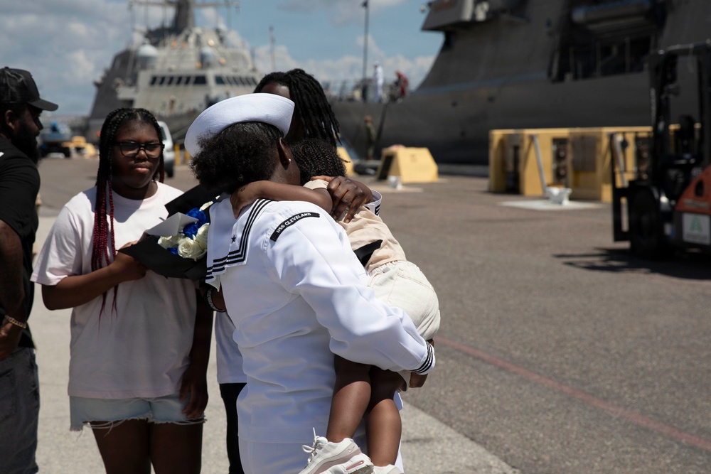 USS Cleveland Arrives at Naval Station Mayport
