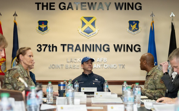 SAF/IE Borders tours JBSA-Lackland MWD and BMT facilities