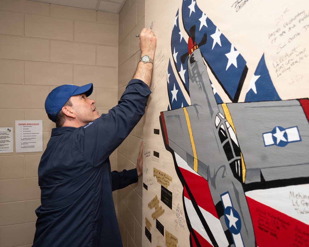 SAF/IE Borders tours JBSA-Lackland MWD and BMT facilities