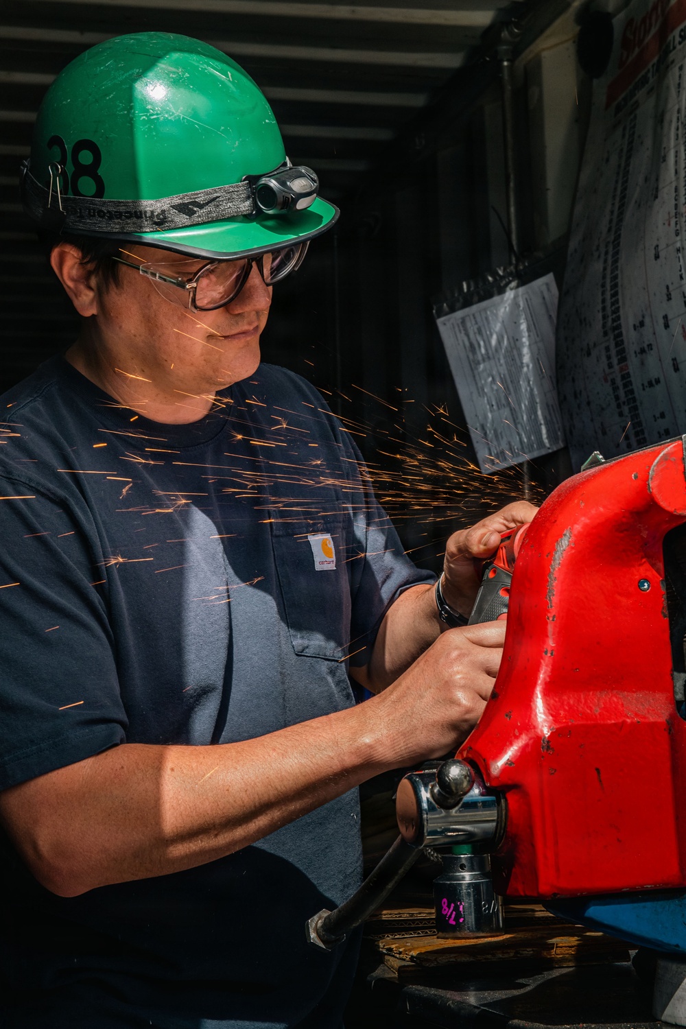 Ronald Reagan Sailors Perform Maintenance