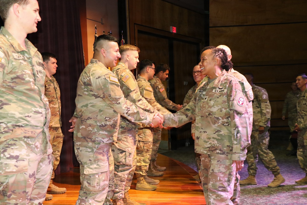 New Army officers welcomed to WBAMC during promotion and oath of office ceremony