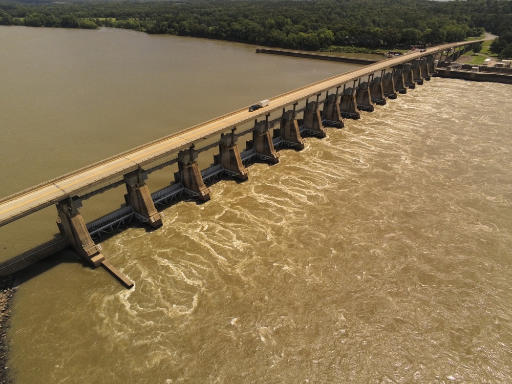 UAS photo of Toad Suck Lock and Dam