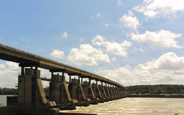 UAS photo Toad Suck Ferry Lock and Dam