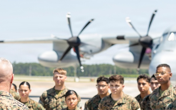 The Commandant, Gen. Eric M. Smith, and the Sergeant Major of the Marine Corps, Sgt. Maj. Carlos A. Ruiz, visit MCAS Cherry Point.
