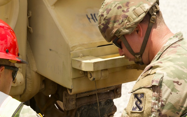 Soldiers from 441st Transportation Company conduct rail operations training