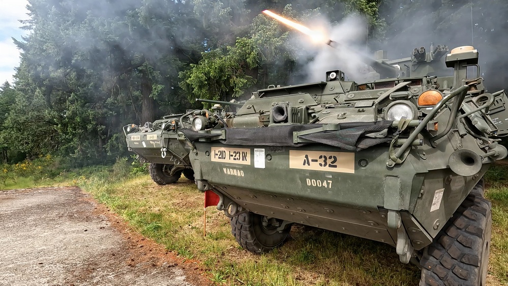 30mm Stryker firing
