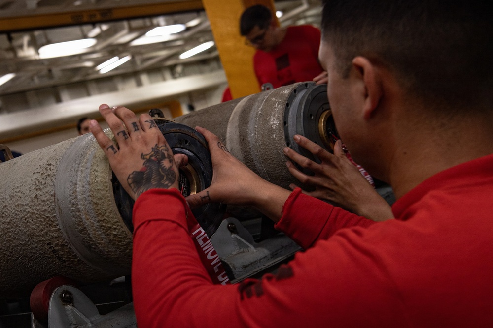 Nimitz Sailors Assemble Ordnance