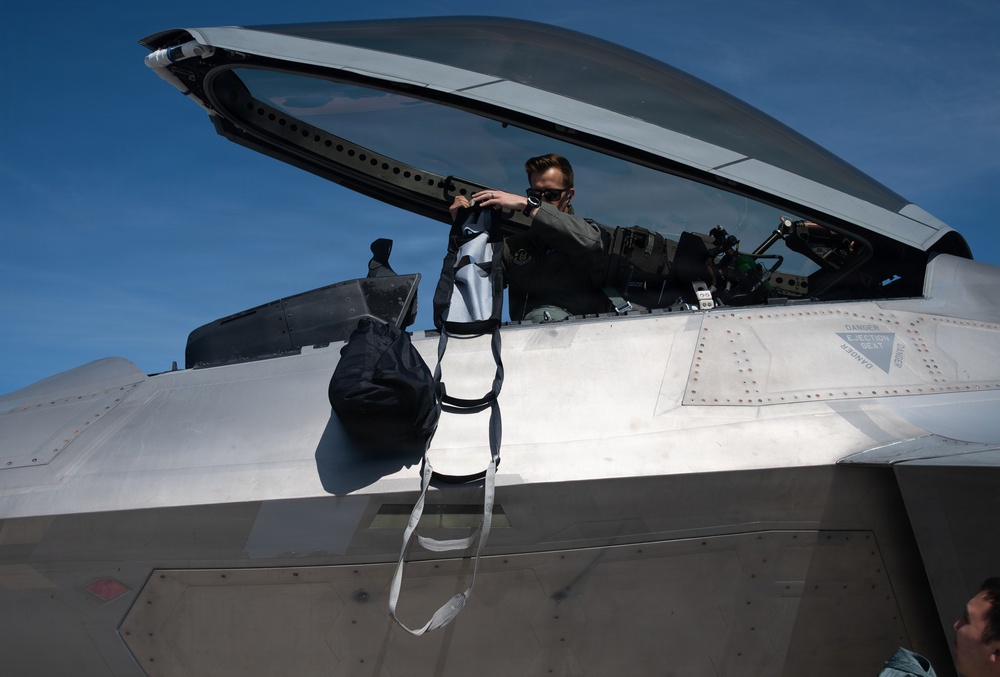 Lighter, faster, ready: Exercise Iron Warrior