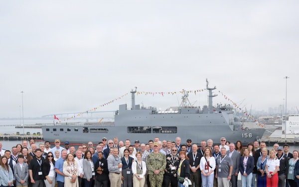 Navy Reserve Recognizes Outstanding Civilian Employers at NERE 2026