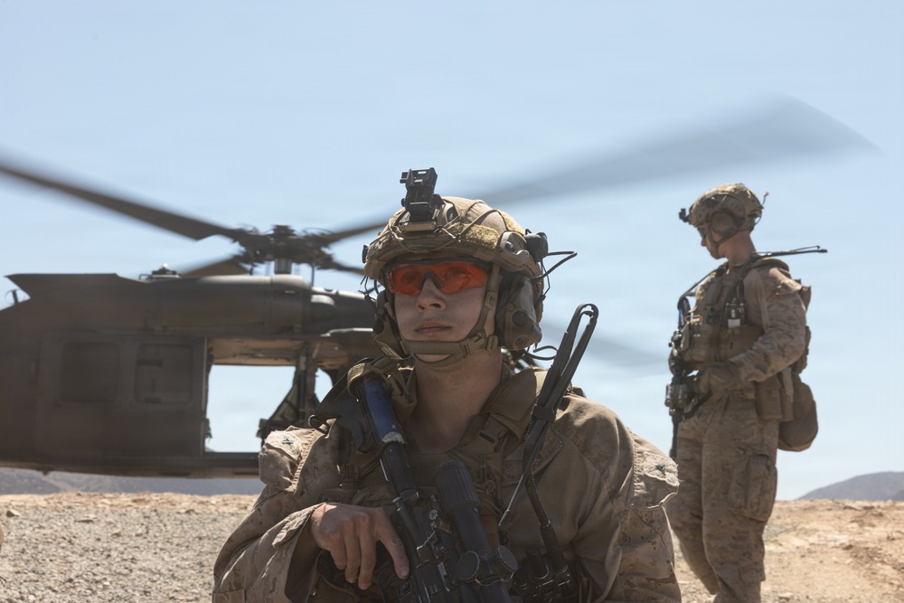 U.S. Marines conduct UH-60M reconnaissance mission