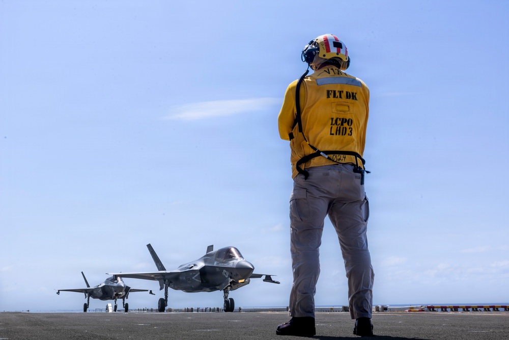 Kearsarge Conducts TCAT Exercise