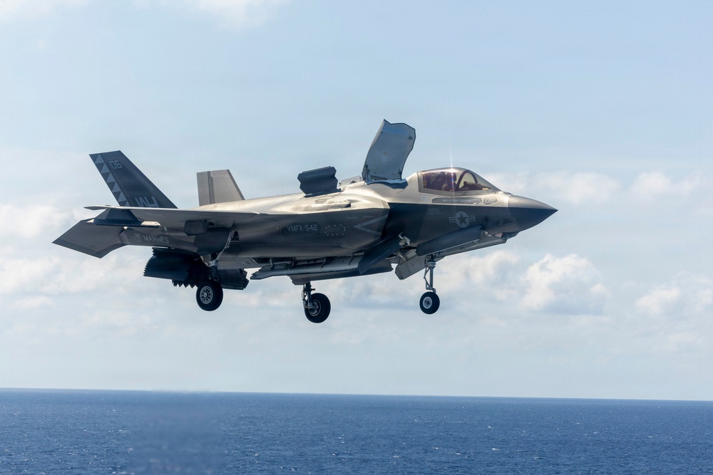 Kearsarge Conducts TCAT Exercise
