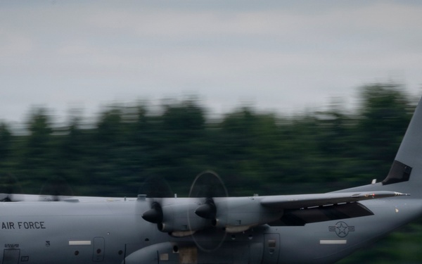 374 OG commander completes fini-flight